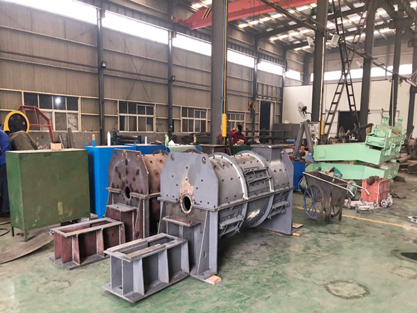 強(qiáng)力混合機(jī)的組成裝置有哪些？